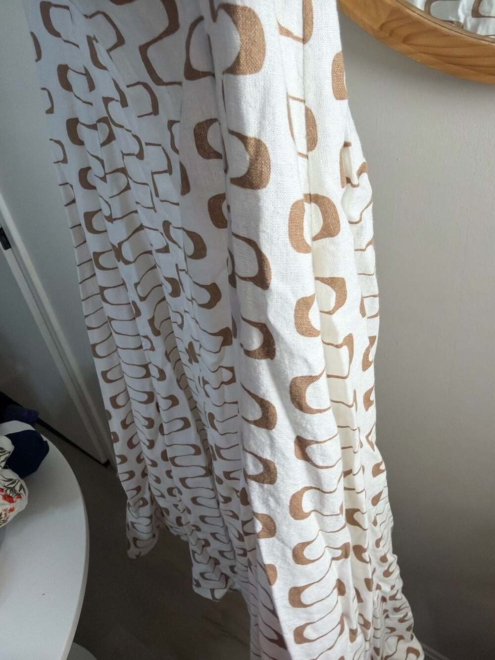 Christian Lacroix‎ White Linen Midi Dress with Brown Waves Print - Picture 4 of 5